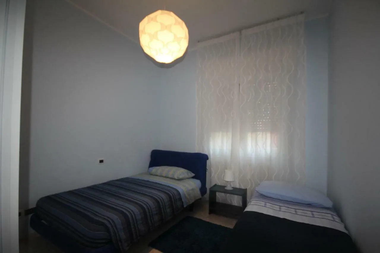 Villa Savina Appartamenti 里乔内 意大利
