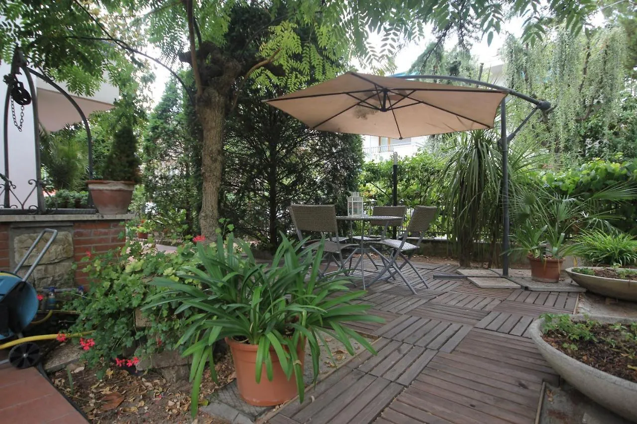 Apartment Villa Savina Appartamenti